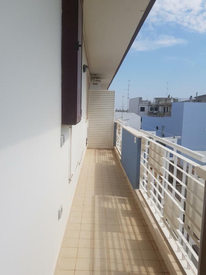 "La Casa Di Mariagrazia" Rooms Con Cucina Condivisa E Terrazza Sammichele Di Bari Ruang foto