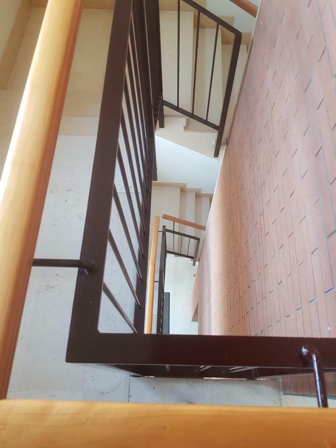 "La Casa Di Mariagrazia" Rooms Con Cucina Condivisa E Terrazza Sammichele Di Bari Bagian luar foto
